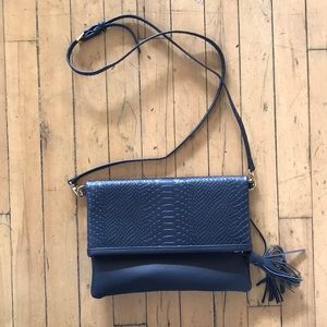 Gorgeous navy leather purse